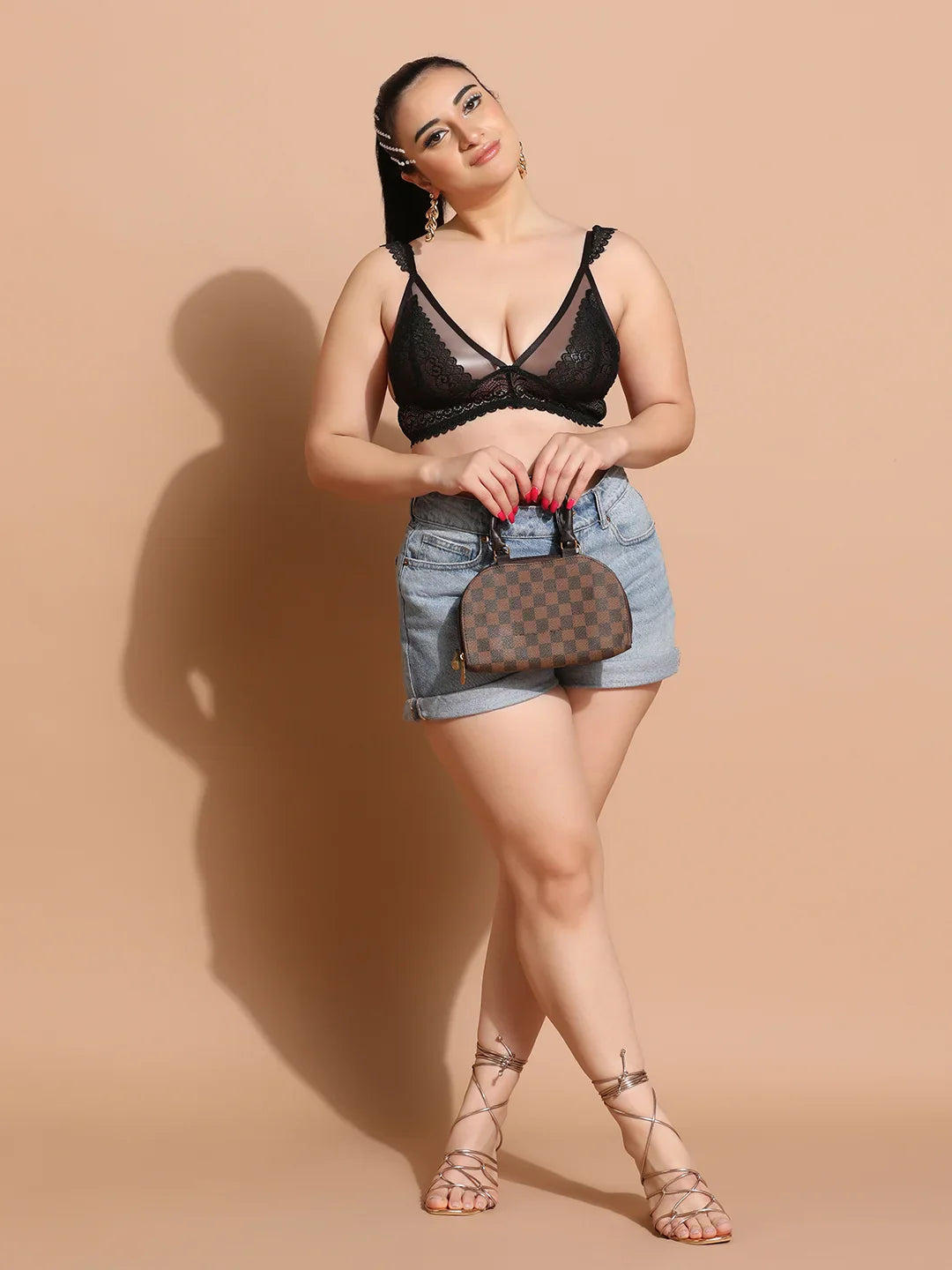 Soft Lace Non Padded Winged Strap Bra