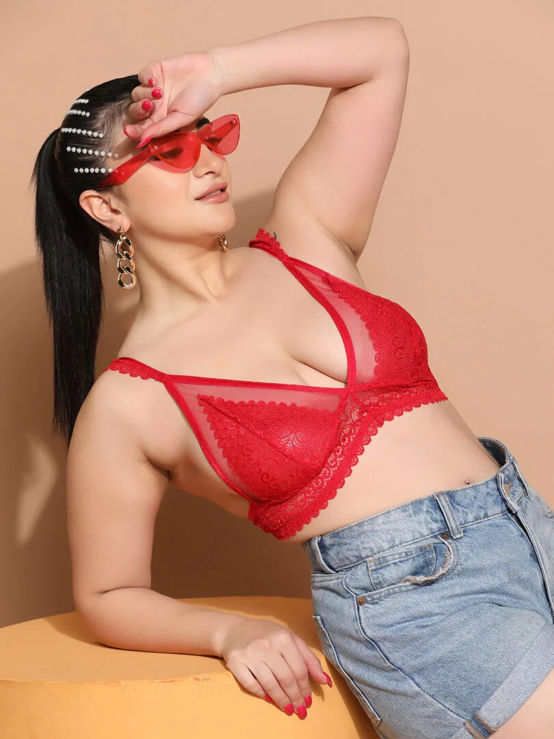 Soft Lace Non Padded Winged Strap Bra