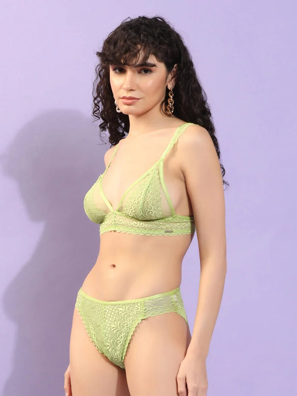 Soft Lace Non Padded Winged Strap Lingerie Set - Da Intimo - Lingerie Online Store India